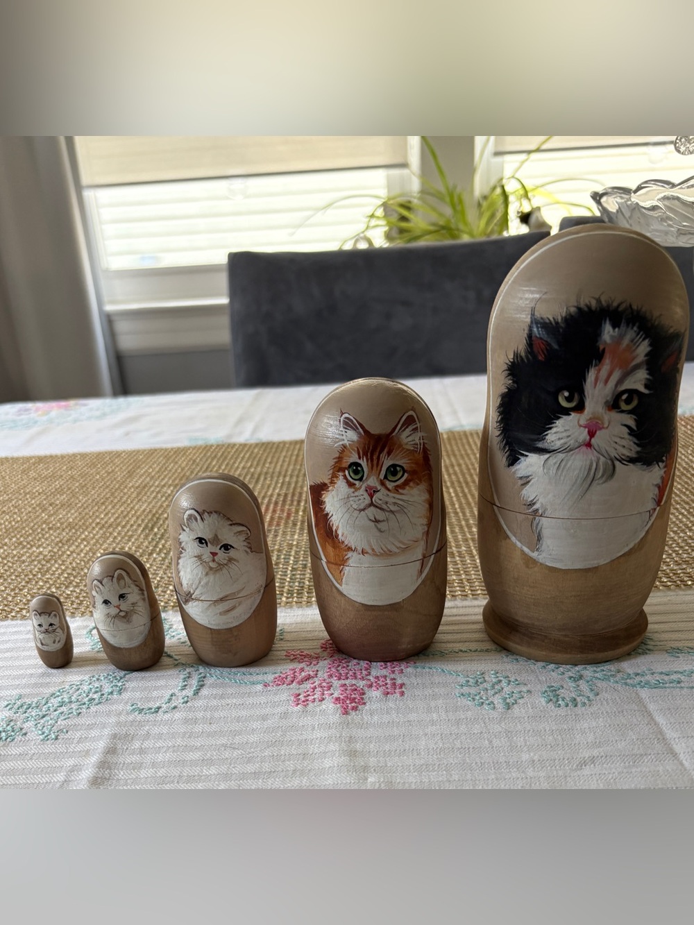 Hand-Painted Cat Nesting Dolls Set